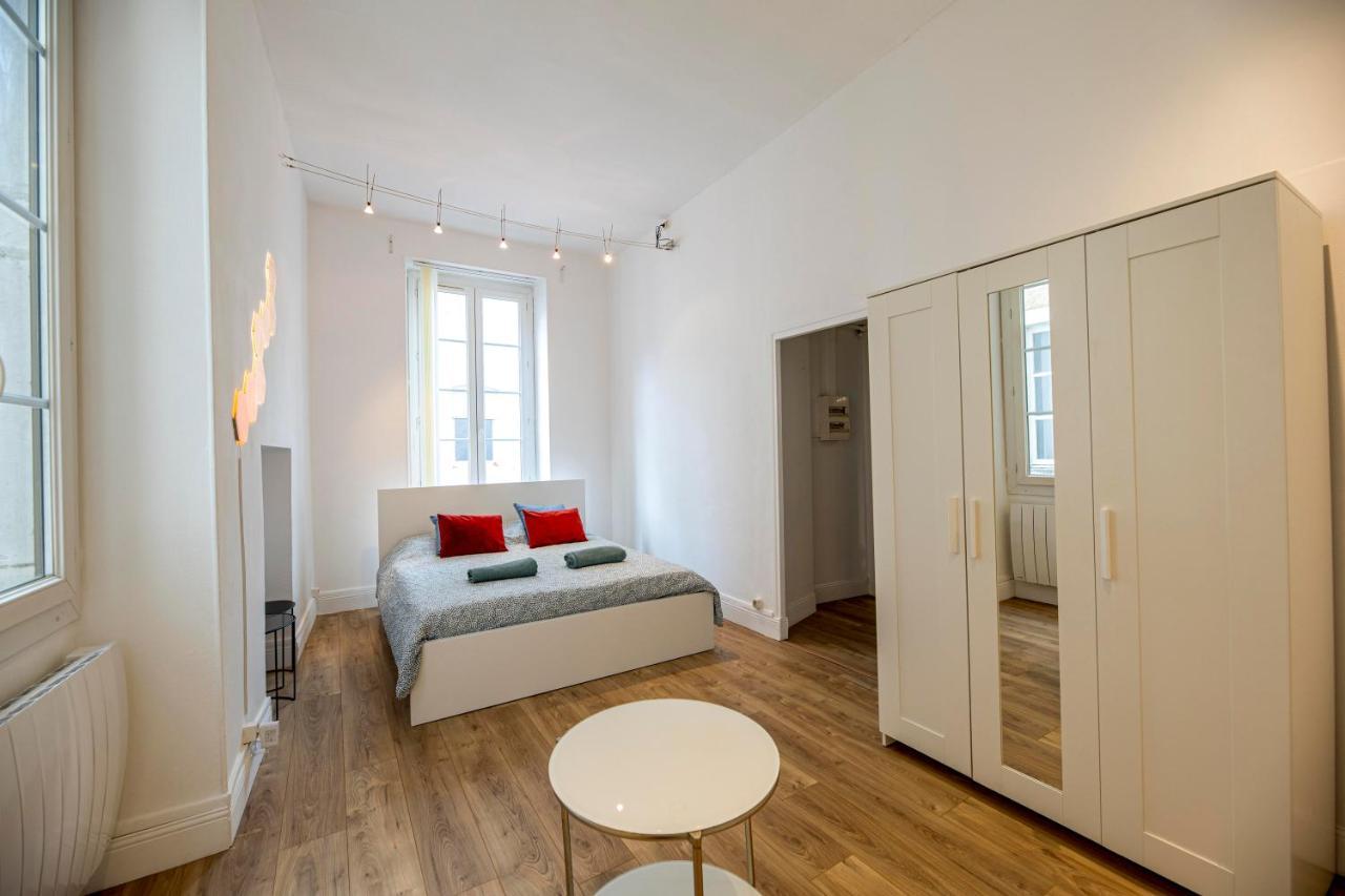 Coeur De Ville, Magnifique Appartement + Parking Pau Eksteriør billede